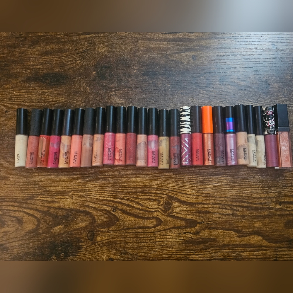 MAC Lipglass Collection – Rare, LE, and Discontinued Shades – Bundle Discount